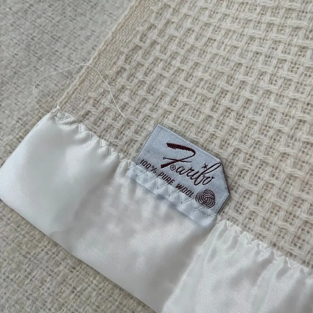 Vintage Faribo Pure Wool Blanket 78 x 86